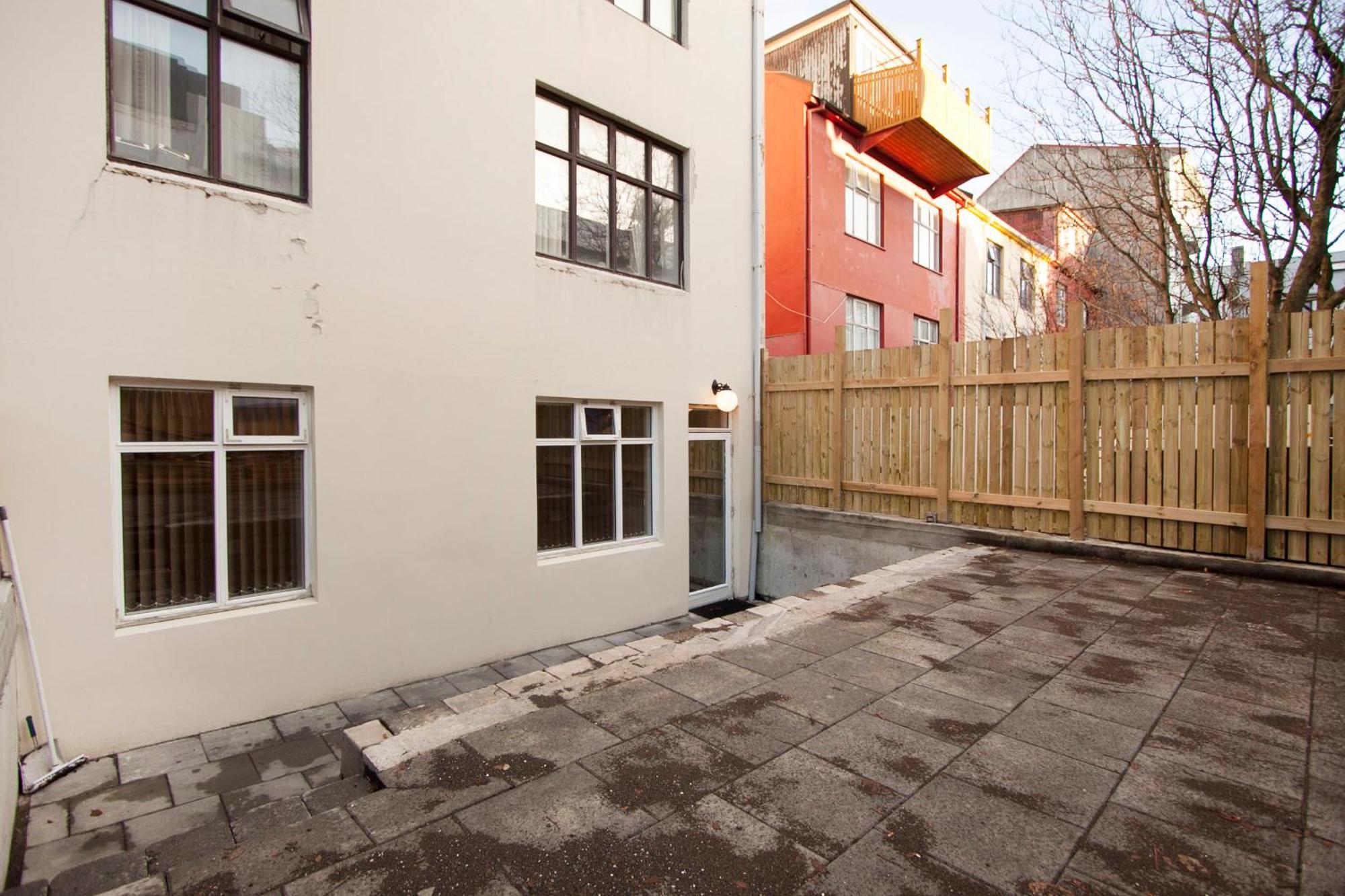 Astro Hverfisgata Reikiavik Exterior foto